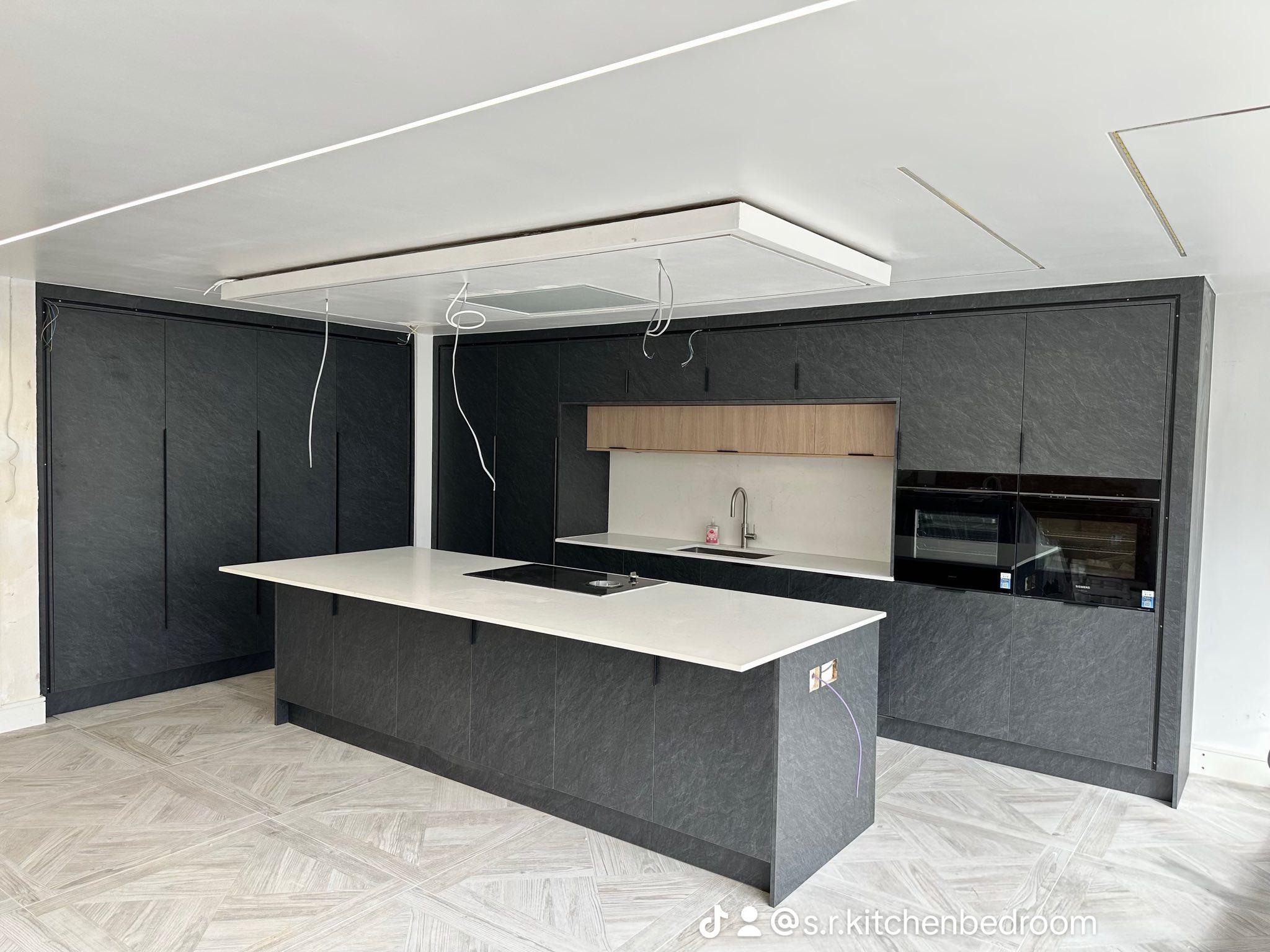 Island Kitchen